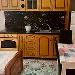 Luani's فلورا