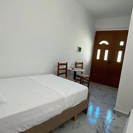 Apartment Luani's